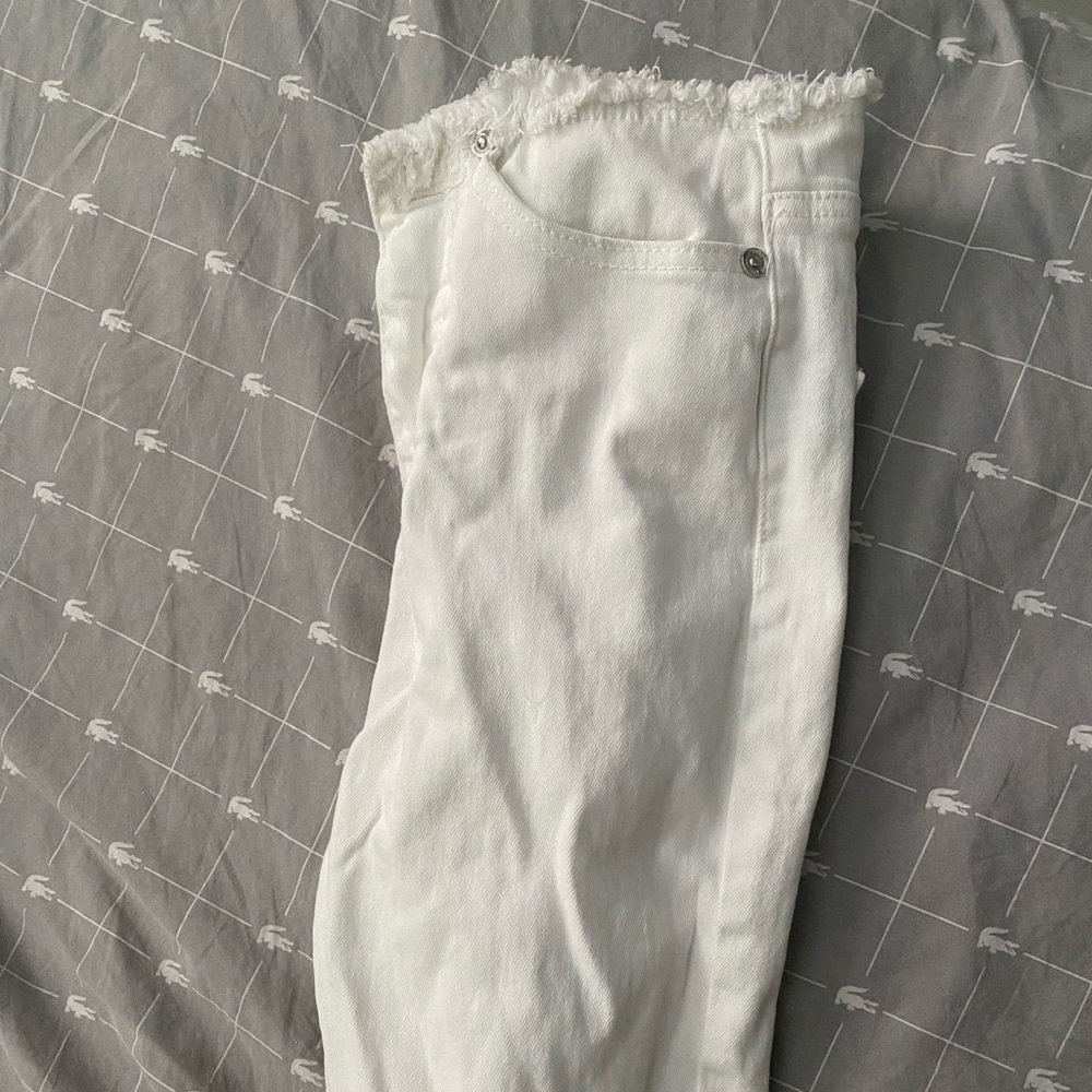 Maniere De Voir white jeans with bum distress
